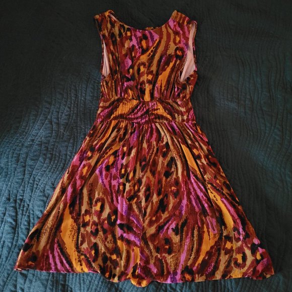 Pleated Animal Print Dress - Picture 2 of 5